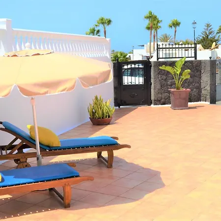 Villa Grand Famara Puerto del Carmen (Lanzarote)